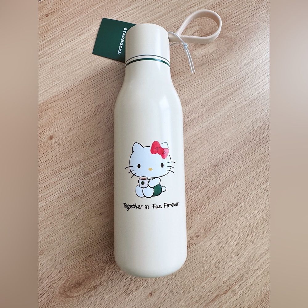 NEW Starbucks Cream Bottle With Hello Kitty Design